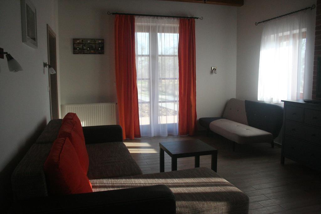 Malomko Apartman Zsira Esterno foto