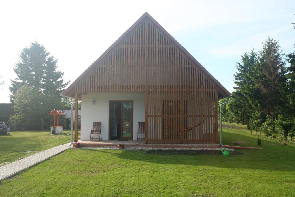 Malomko Apartman Zsira Esterno foto